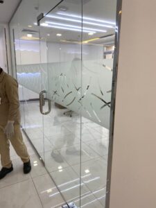 تصميم وتنفيذ المكاتب الادارية لمبنى الخدمات بمستشفى الملك فيصل بالطائف (9)