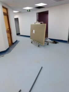 مشروع تطوير بيئة العمل بمختبر السموم بمجمع ارادة للصحة النفسية (17)